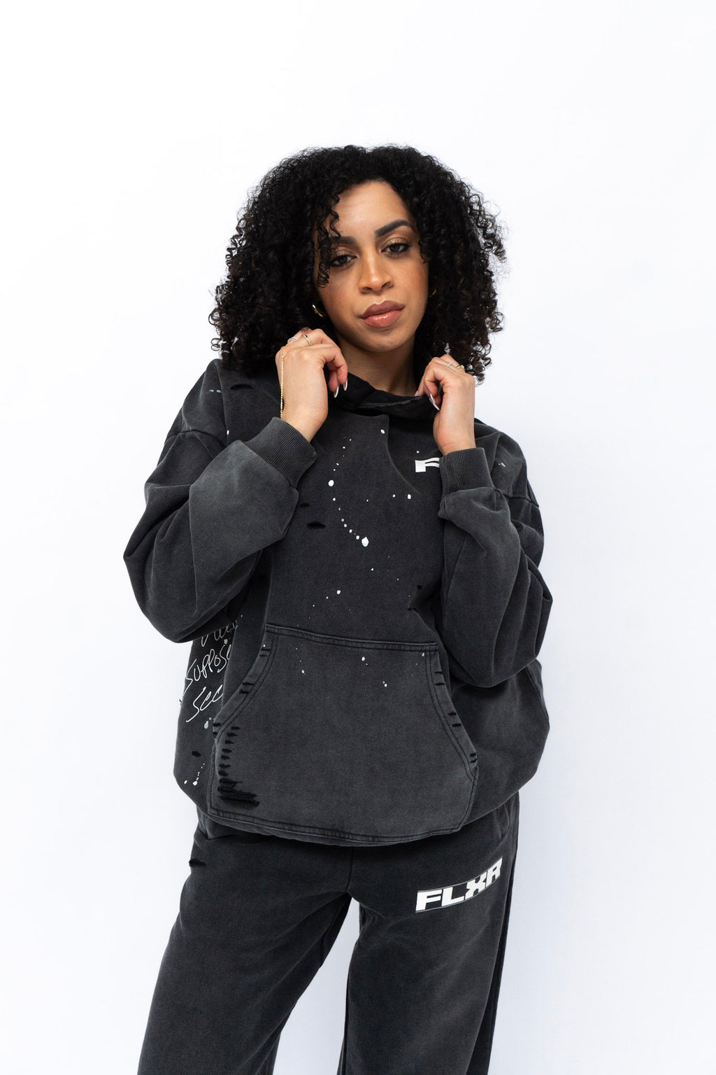 DROP 02 SWEATSHIRT