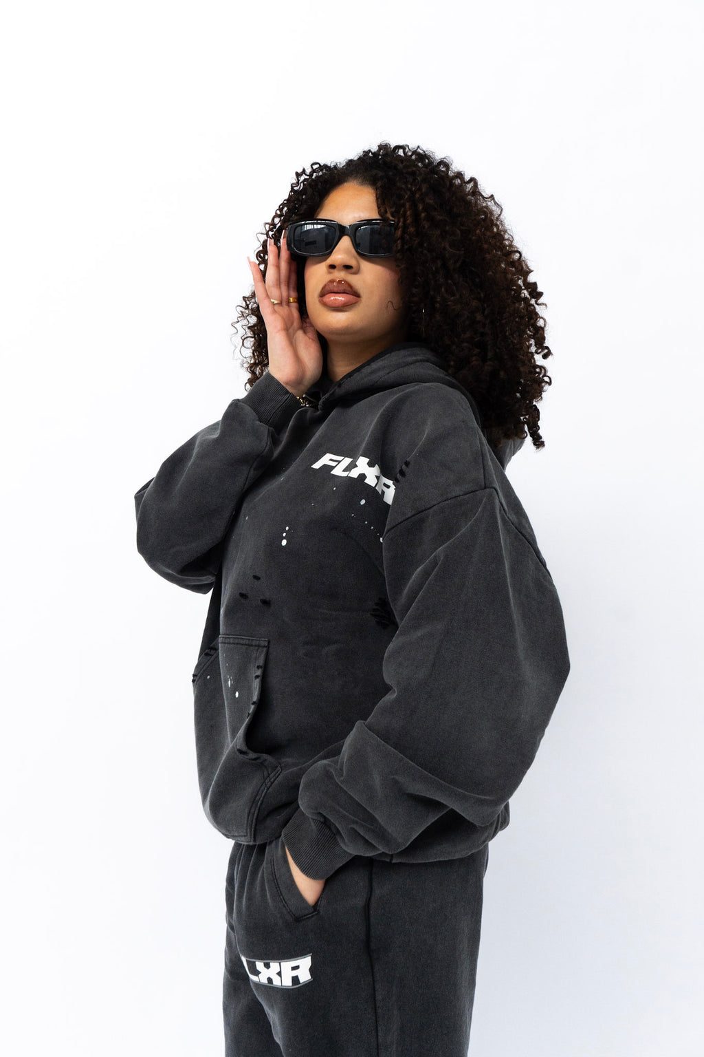 DROP 02 SWEATSHIRT