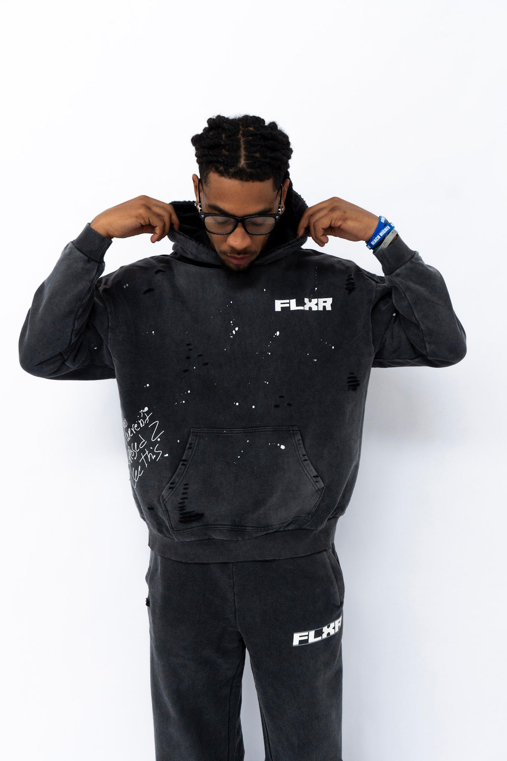 DROP 02 SWEATSHIRT