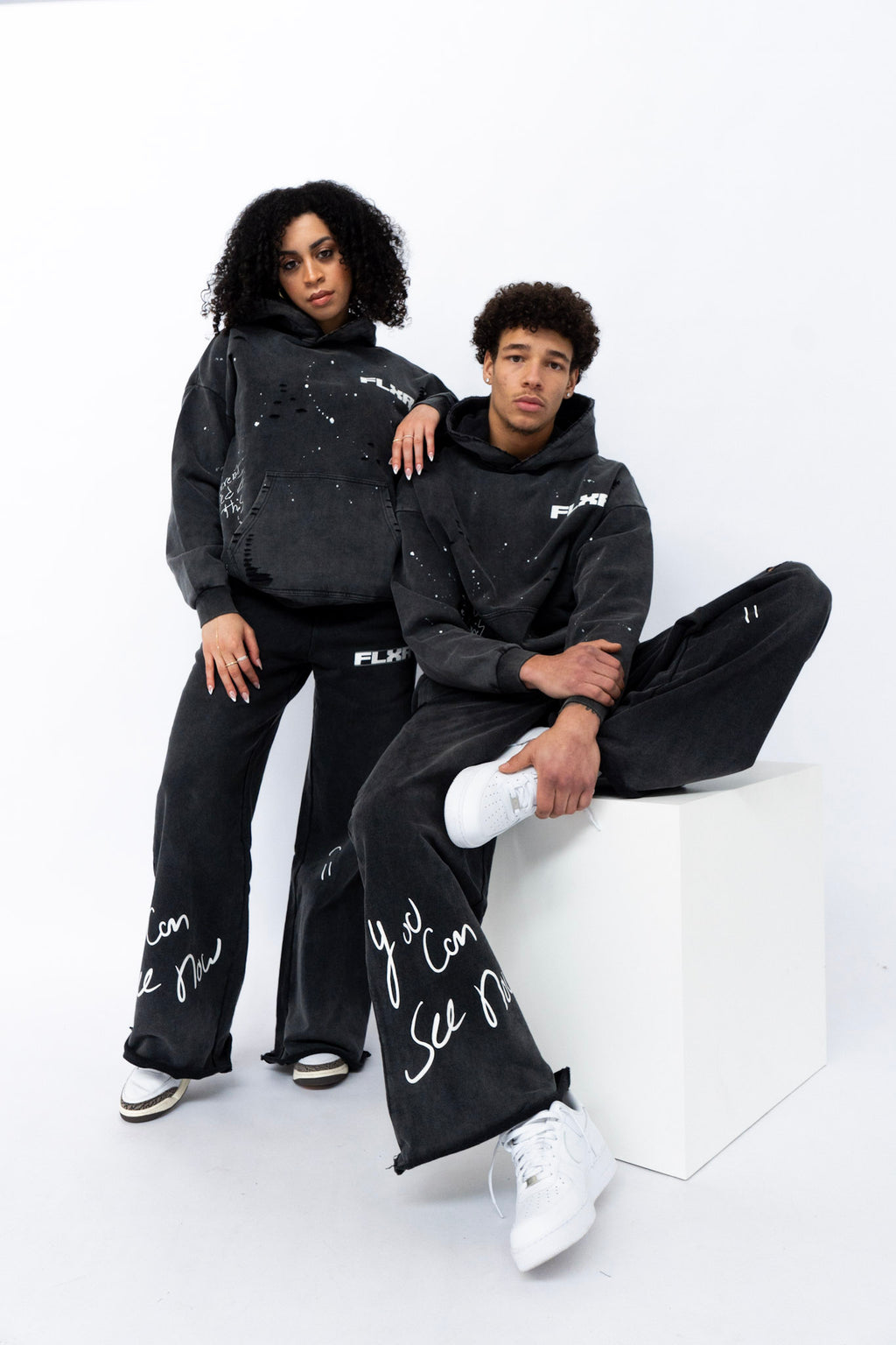 DROP 02 SWEATSHIRT